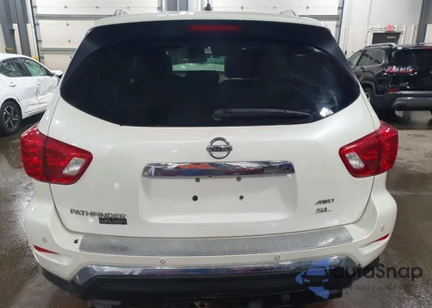 2017 Nissan Pathfinder S z USA, uszkodzony, nr VIN 5N1DR2MM7HC687421